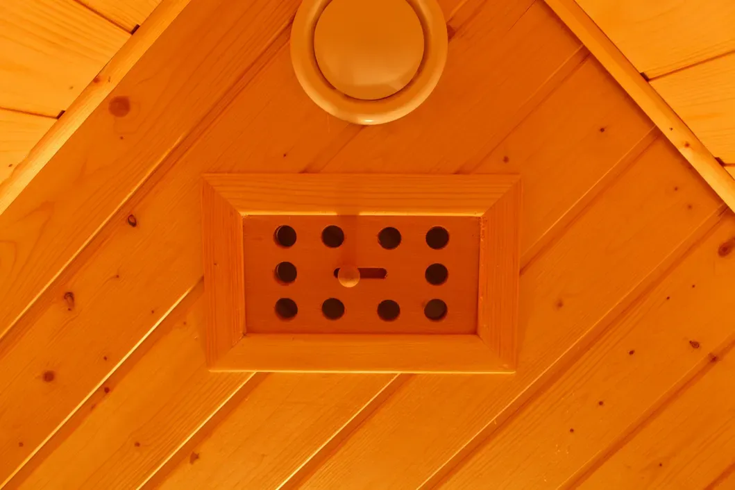 Дрвена сауна за 2 особе за инфрацрвену сауну